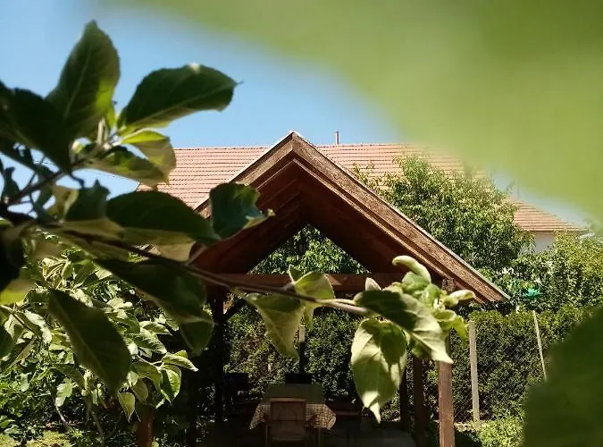 Flora Апартаменты